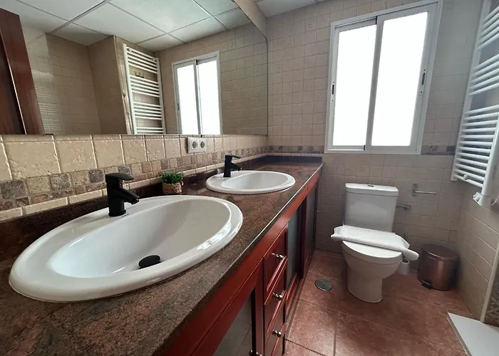 Rghost-apartamento Alonso De Burgos En El Centro De