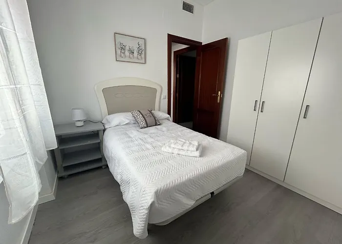 Rghost-apartamento Alonso De Burgos En El Centro De קורדובה