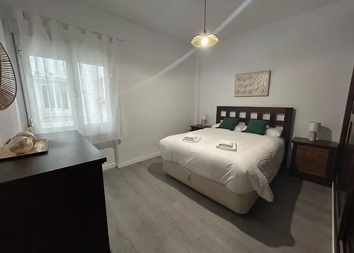 Rghost-apartamento Alonso De Burgos En El Centro De * Κόρδοβα