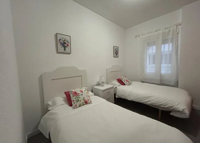 Rghost-apartamento Alonso De Burgos En El Centro De *