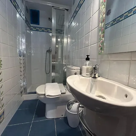 Rghost-apartamento Alonso De Burgos En El Centro De