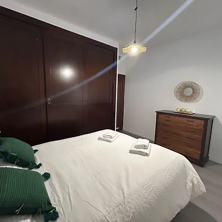 Rghost-apartamento Alonso De Burgos En El Centro De Apartment *